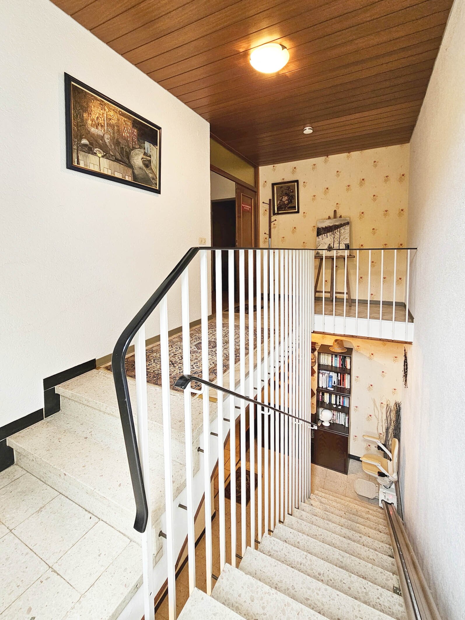 Reihenmittelhaus mit 2 Wohneinheiten in Toplage