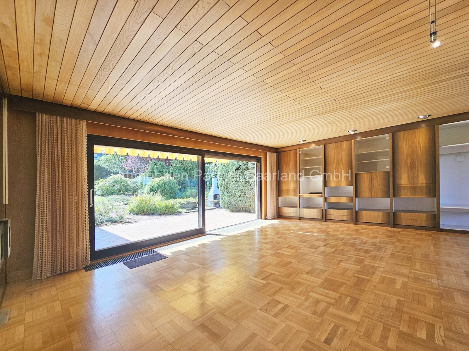 Bungalow mit Sauna & Gartenidylle