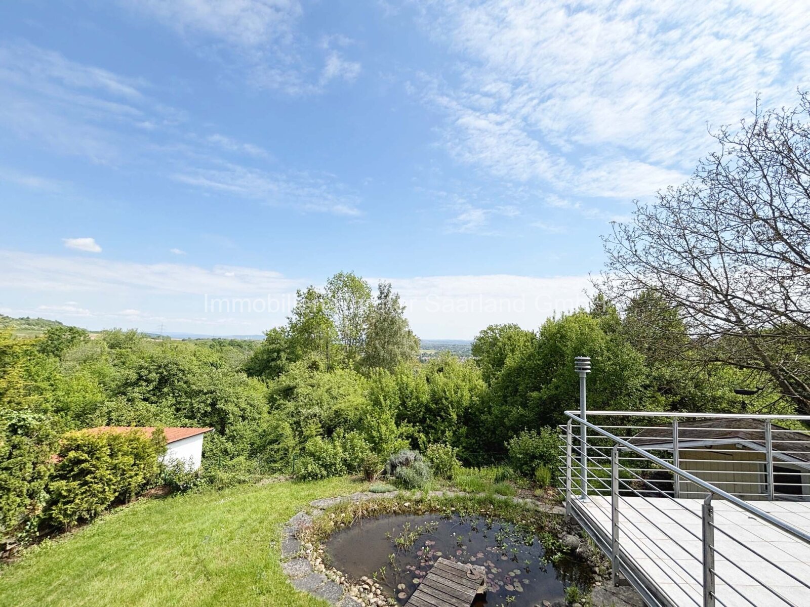 Anwesen in Berus mit herrlichem Fernblick