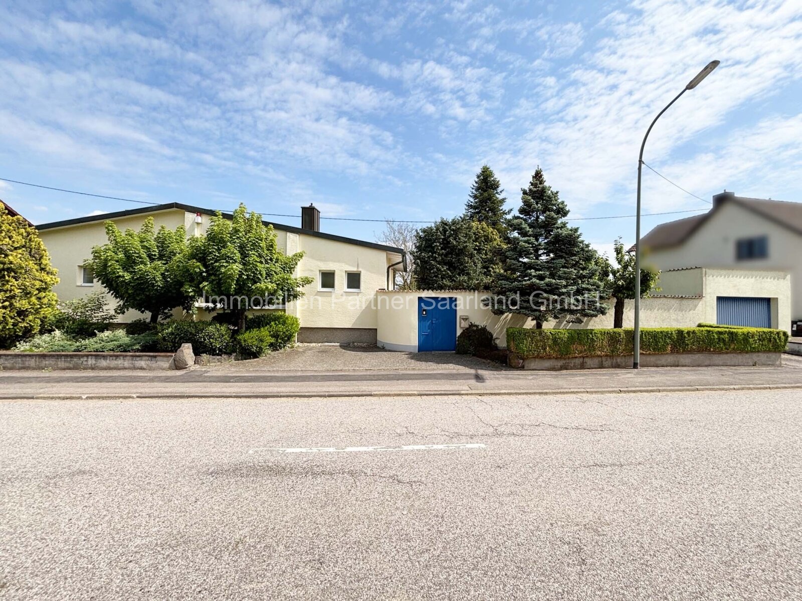 Anwesen in Berus mit herrlichem Fernblick