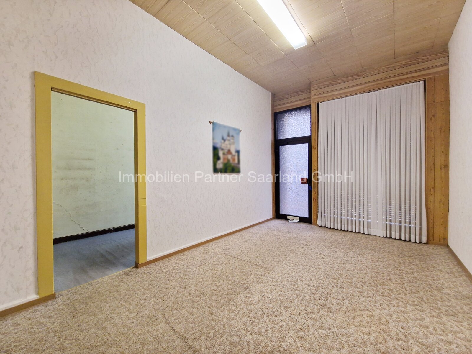 Renovierungsbedürftiges Reihenmittelhaus in VK