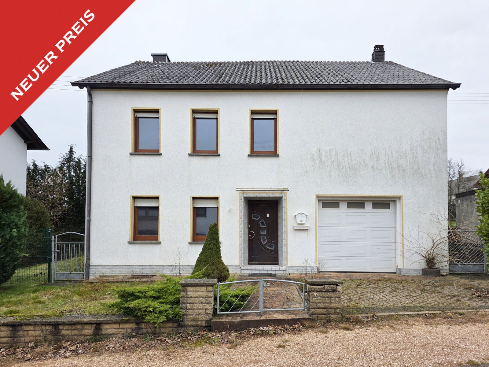 *neuer Preis* Freistehendes Einfamilienhaus 