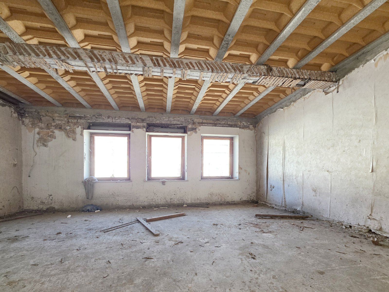 *reserviert* Abriss- und Sanierungsobjekte mit großem Potenzial