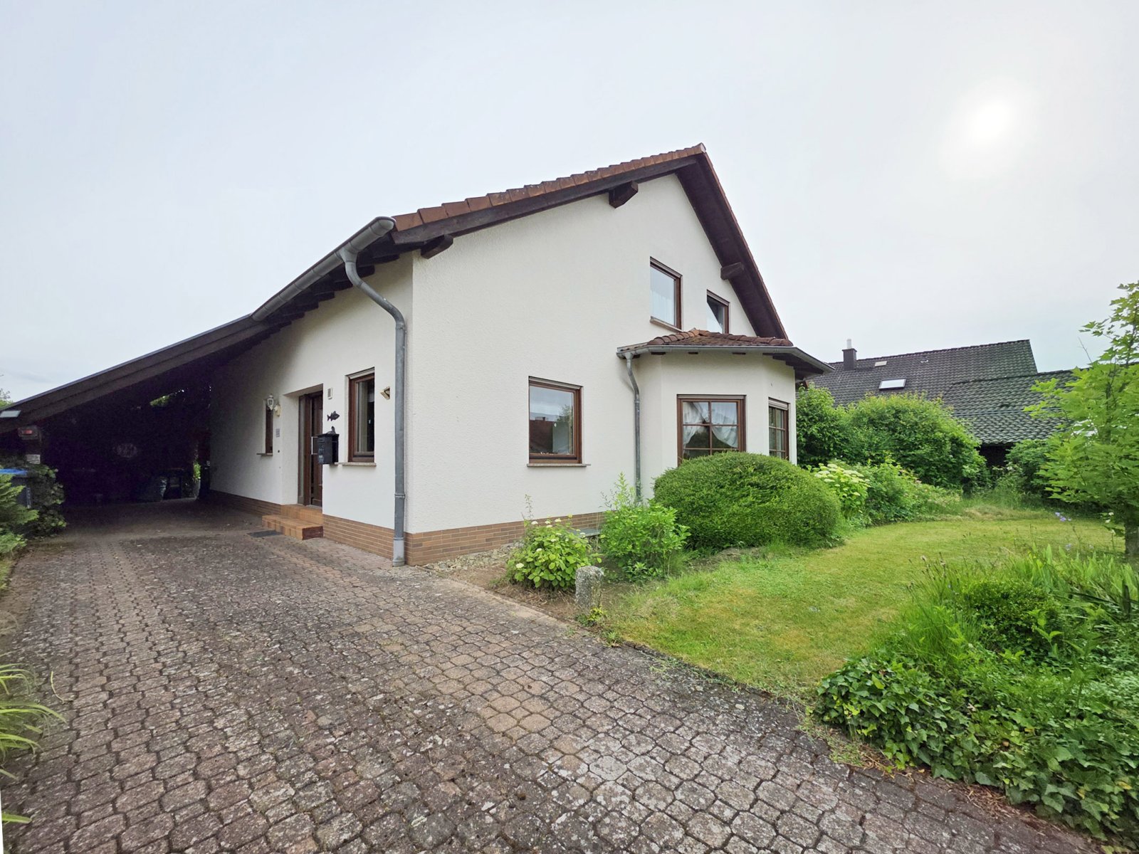 EFH in Saarlouis-Picard mit idyllischem Garten 
