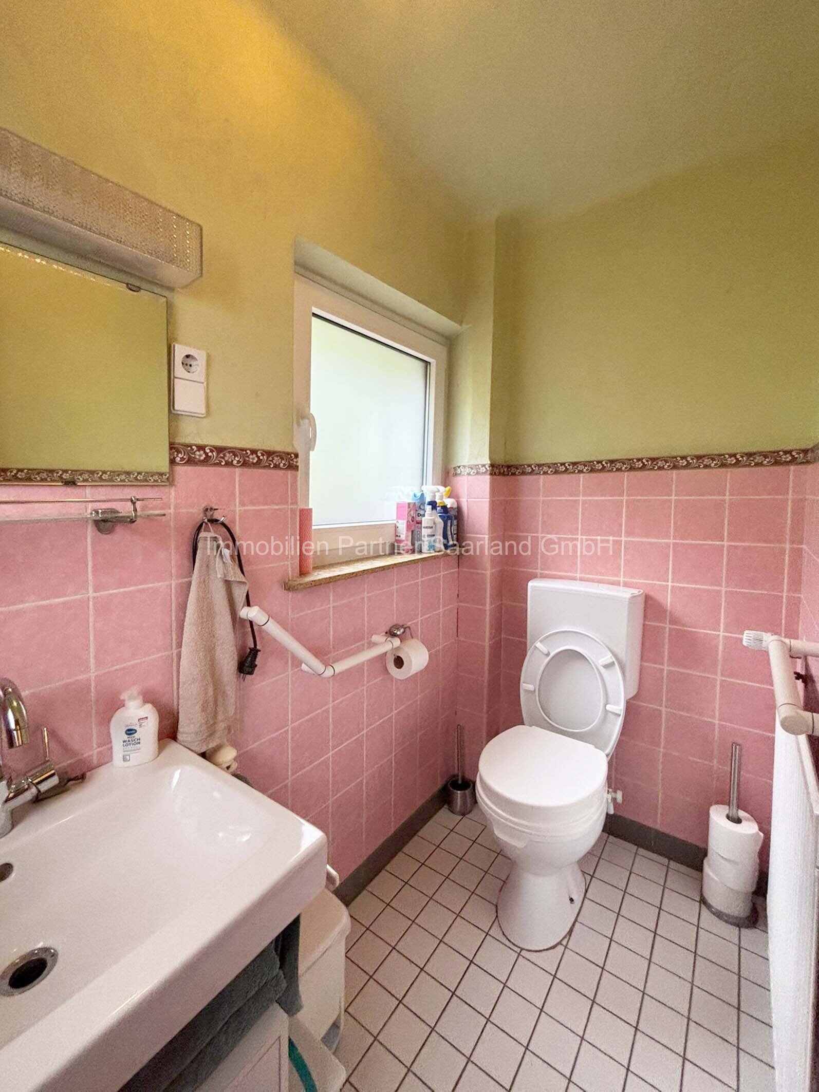 Gäste-WC Erdgeschoss