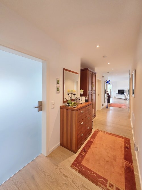 *verkauft* Exklusive Penthouse-Wohnung in Wallerfangen (1) — Flur