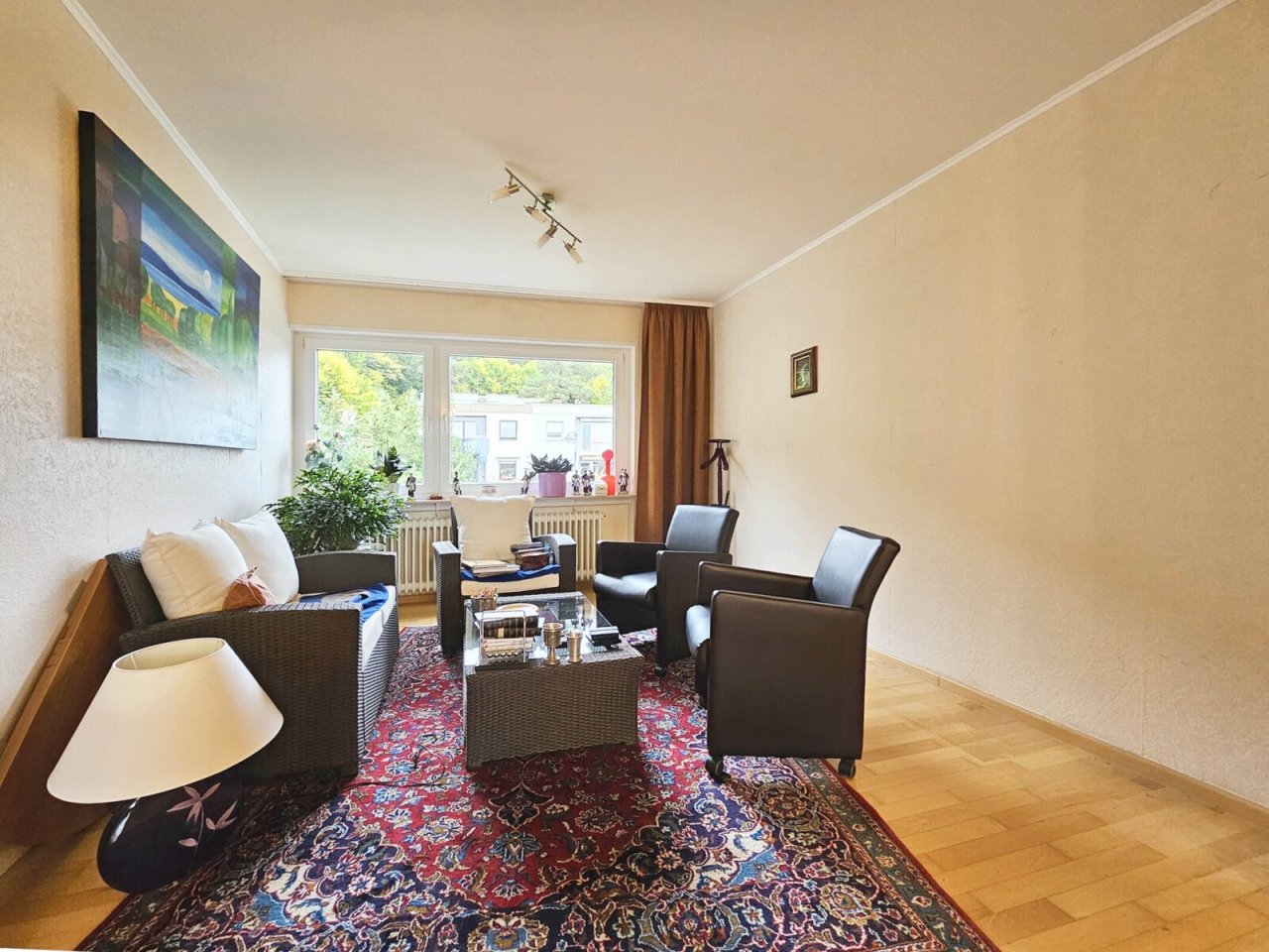 Reihenmittelhaus mit 2 Wohneinheiten in Toplage (2) — Essbereich OG