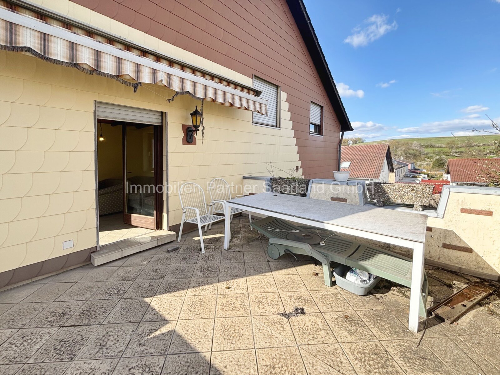 *neuer Preis* Einfamilienhaus mit ELW in Lebach (14) — Terrasse