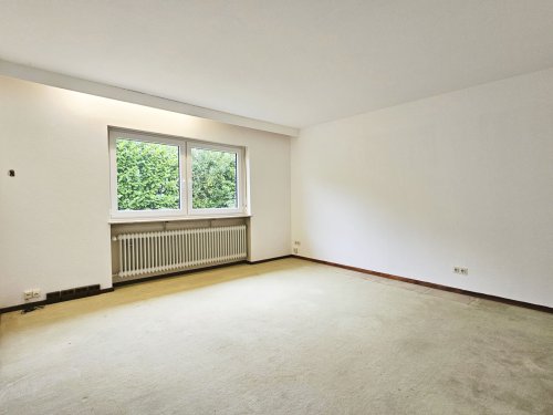*verkauft* Großzügiger Bungalow in ruhiger Lage von Lebach-Eidenborn (3) — Zimmer