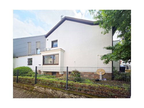 *neuer Preis* Attraktive ETW in zentraler Lage von Riegelsberg (24) — Seitenansicht